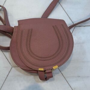 Chic Pink Leather Crossbody Bag